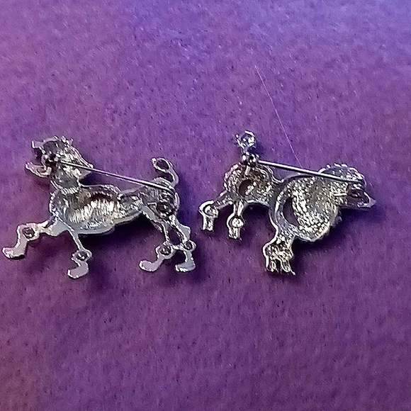 💗NWOT Poodle pins - Picture 4 of 4